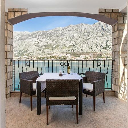 Apartments Vukovic Kotor Eksteriør bilde