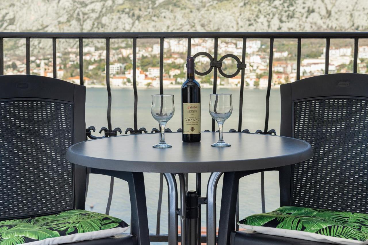 Apartments Vukovic Kotor Eksteriør bilde